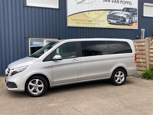 V220cdi   Zilver metallic ( IN OPTIE ) (1)
