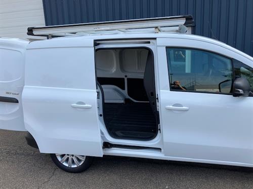 Citan 110 d  95 pk  lichte vracht (8)