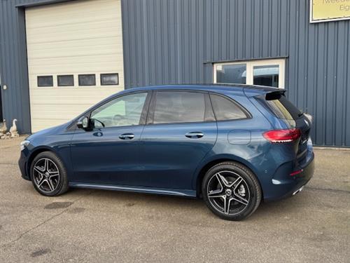 B 250e      Benzine + elektrisch        Hybrid plugin (3)