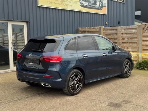 B 250e      Benzine + elektrisch        Hybrid plugin (4)