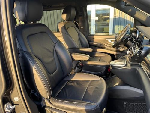 V250 cdi 4 Matic  lichte vracht 5 zitplaatsen (12)