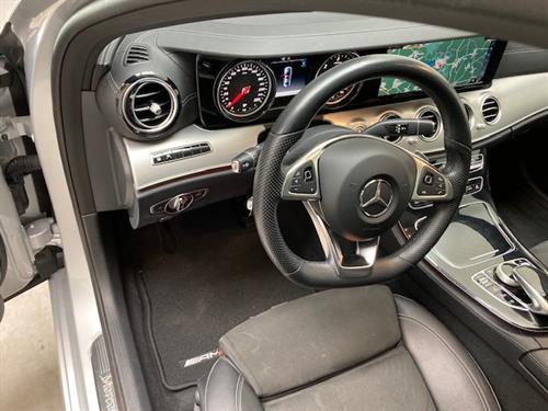E200 cdi       AMG uitvoering !!            VERKOCHT !! (10)