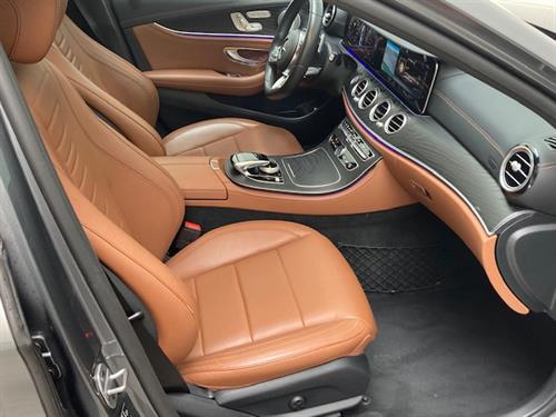 E220d     AMG uitvoering  !!   Nieuw staat  VERKOCHT !! (26)